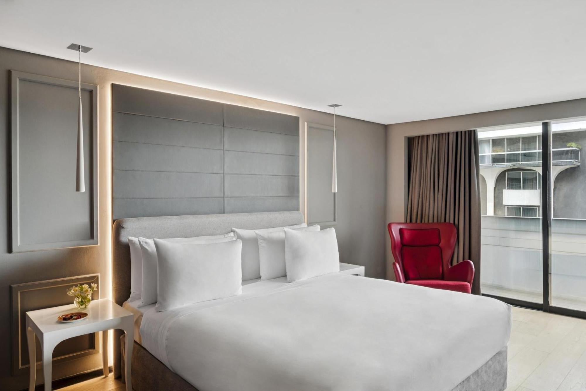 Premium Room with View and Terrace,1722882283:JPEG